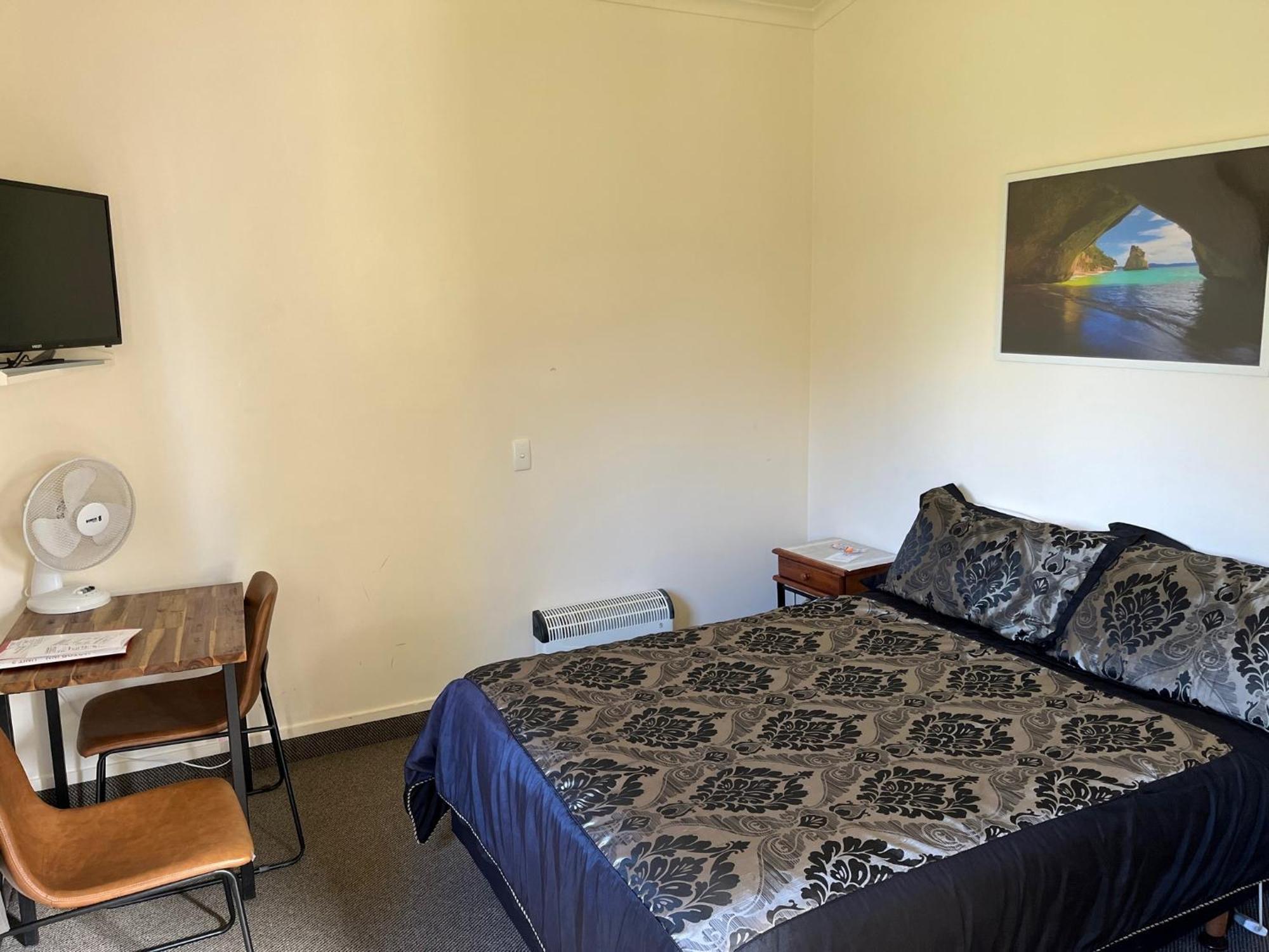Caves Motor Inn Te Kuiti Esterno foto